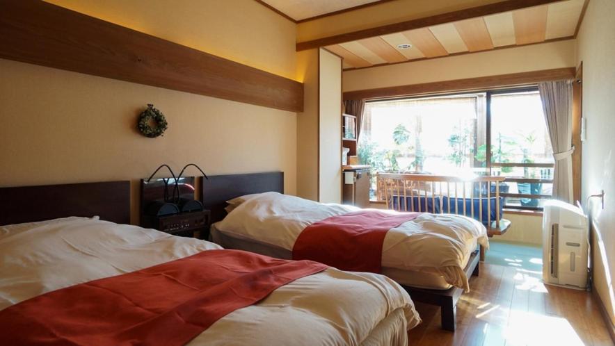 Atami Juraku Hotel Экстерьер фото