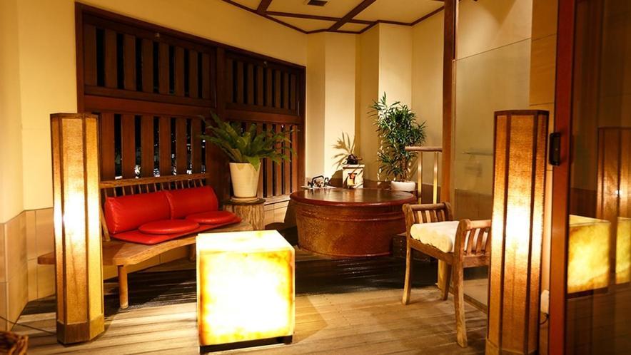 Atami Juraku Hotel Экстерьер фото