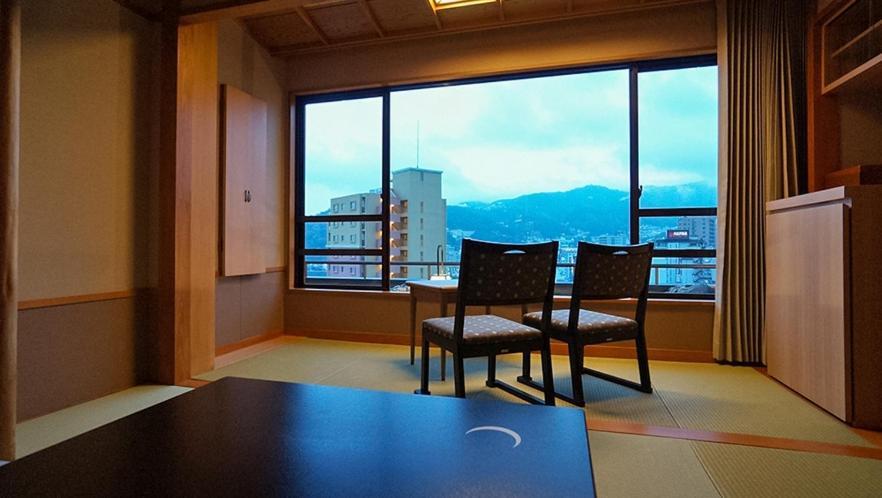Atami Juraku Hotel Экстерьер фото